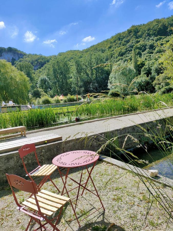 Les Pieds Dans L'Eau, Gite Le Blagour Lachapelle-Auzac Exteriör bild